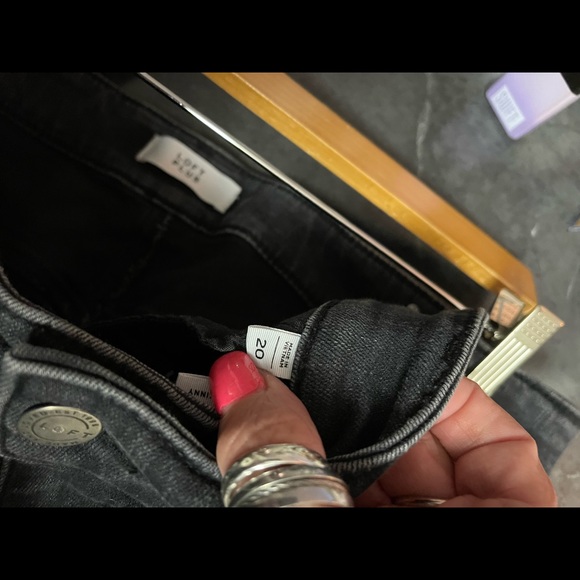 Jeans - Picture 3 of 3